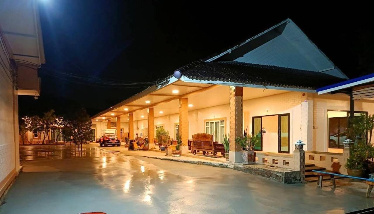 Three Bays Resort Prachuap Khiri Khan Eksteriør bilde